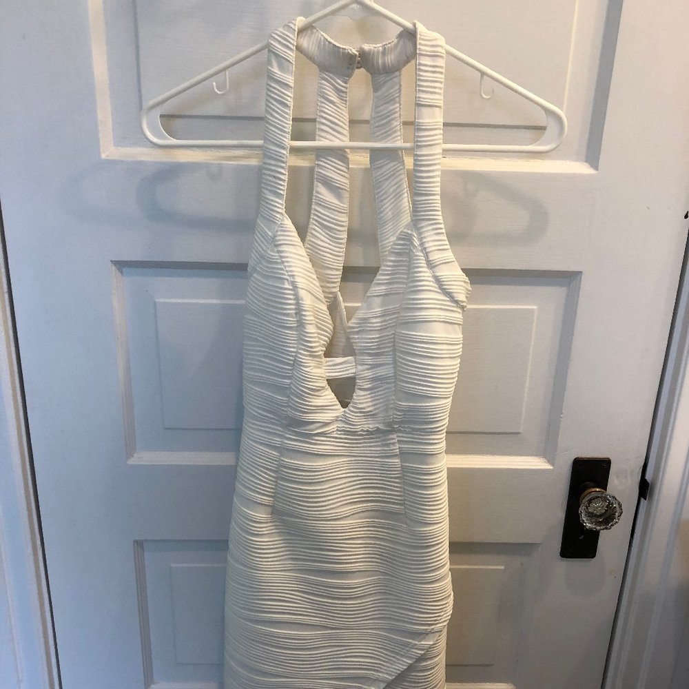 White Asymmetrical Cut-Out Dress by Luxxel Size S